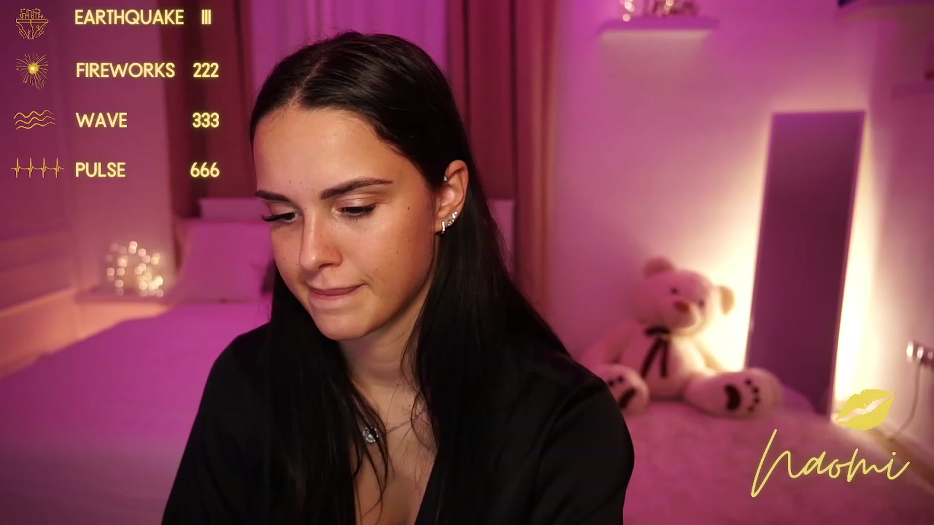Gallery image thumbnail from cinnabellee's myfreecams stream on, 10/14/2023, 15:05 image 8 of 20