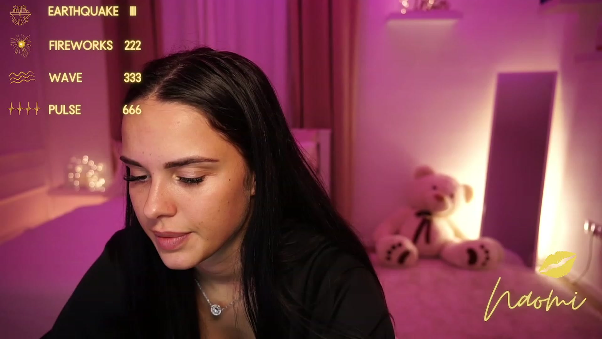 Gallery image thumbnail from cinnabellee's myfreecams stream on, 10/14/2023, 15:05 image 5 of 20