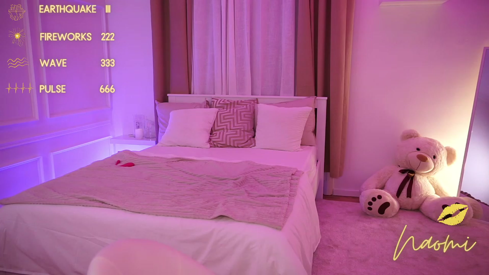 Gallery image thumbnail from cinnabellee's myfreecams stream on, 10/15/2023, 21:00 image 12 of 20