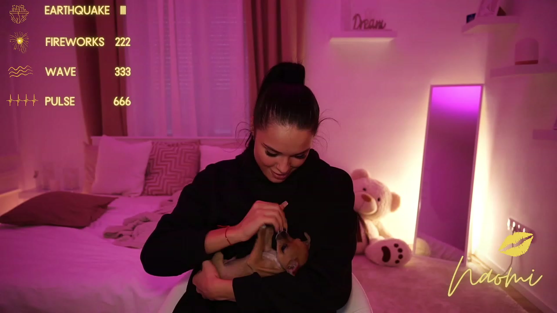 Gallery image thumbnail from cinnabellee's myfreecams stream on, 10/17/2023, 15:32 image 20 of 20