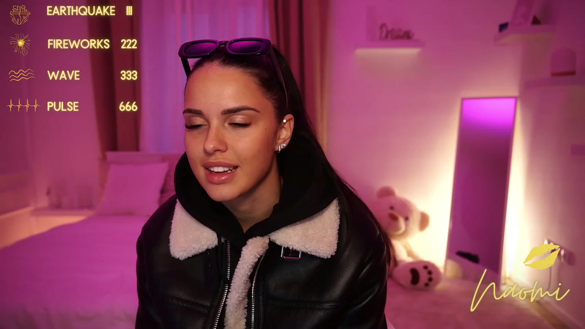Gallery image thumbnail from cinnabellee's myfreecams stream on, 10/17/2023, 16:16 image 18 of 20