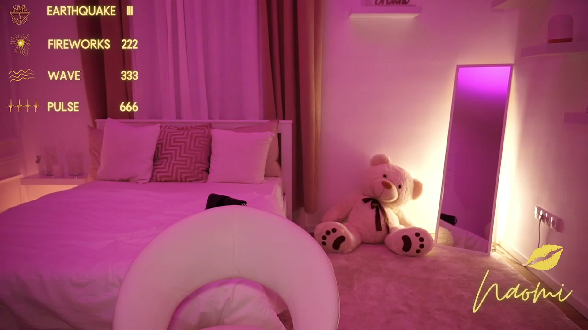 Gallery image thumbnail from cinnabellee's myfreecams stream on, 10/17/2023, 16:16 image 11 of 20