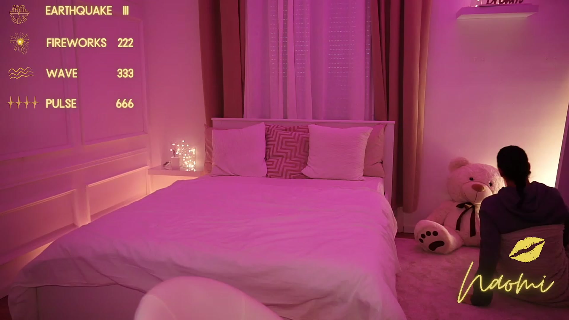 Gallery image thumbnail from cinnabellee's myfreecams stream on, 10/19/2023, 08:02 image 11 of 20