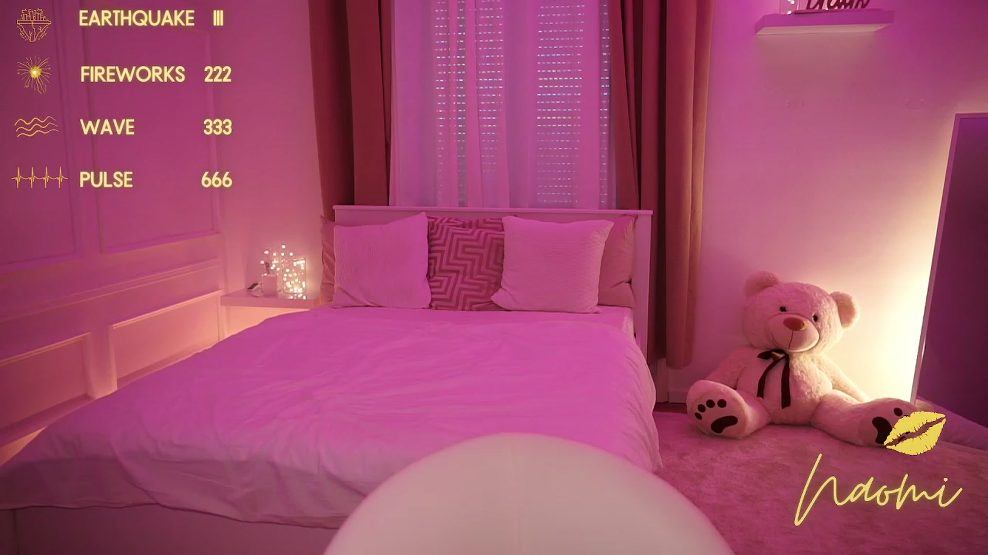 Gallery image thumbnail from cinnabellee's myfreecams stream on, 10/19/2023, 08:25 image 16 of 20