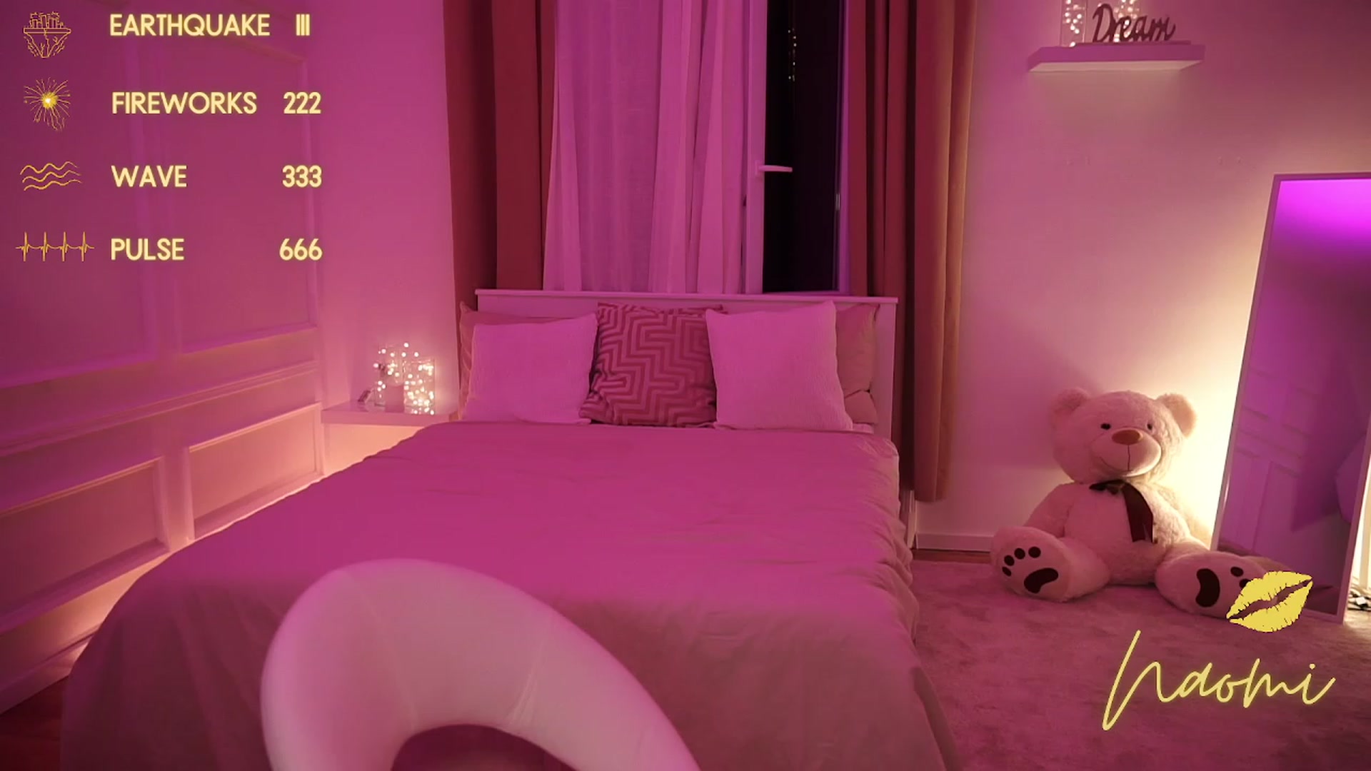 Gallery image thumbnail from cinnabellee's myfreecams stream on, 10/23/2023, 23:14 image 12 of 20