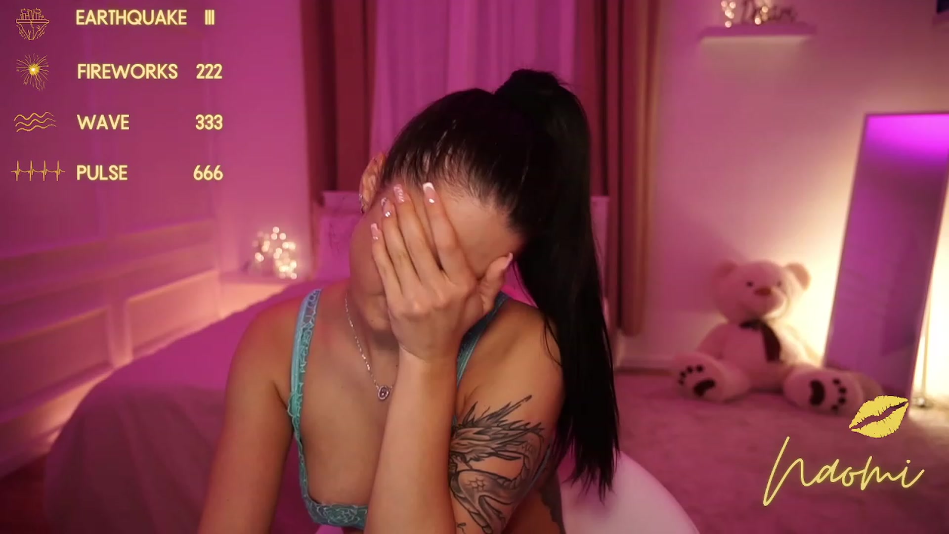 Gallery image thumbnail from cinnabellee's myfreecams stream on, 10/24/2023, 01:13 image 3 of 20
