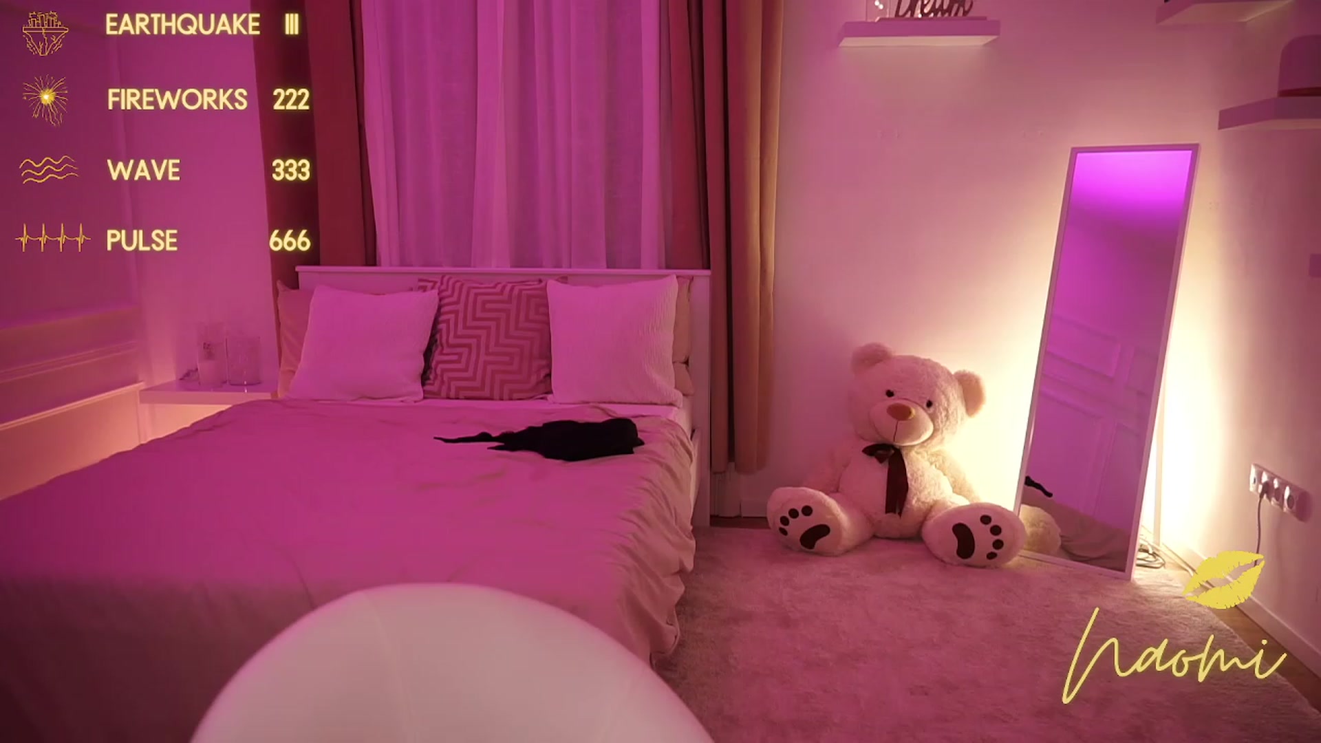 Gallery image thumbnail from cinnabellee's myfreecams stream on, 10/24/2023, 19:44 image 16 of 20
