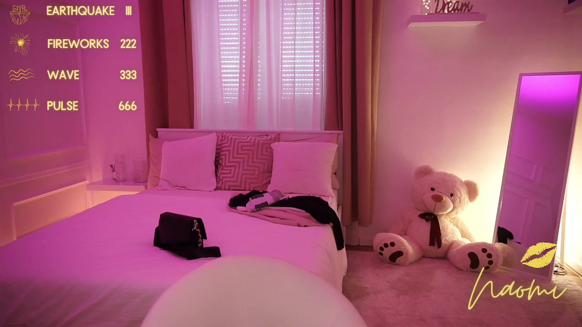 Gallery image thumbnail from cinnabellee's myfreecams stream on, 10/25/2023, 12:41 image 11 of 20