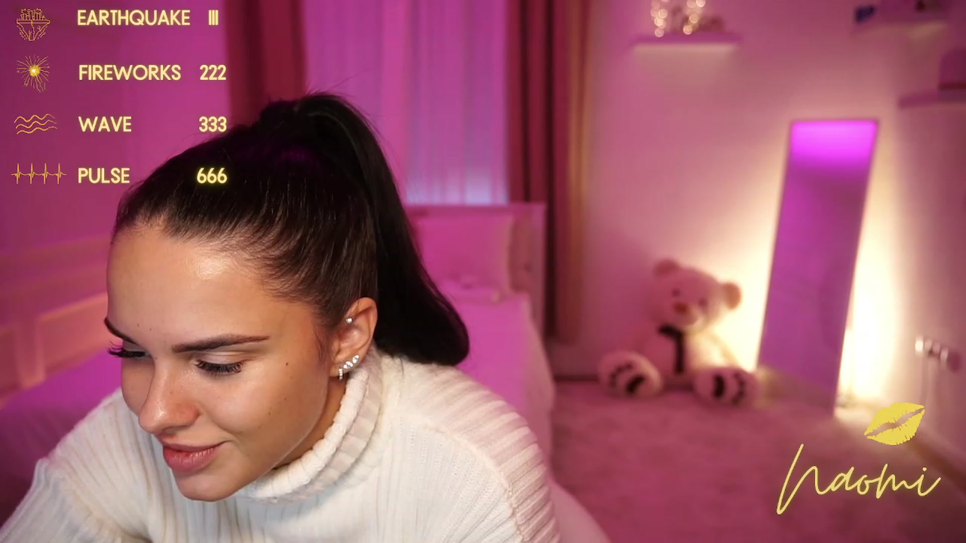 Gallery image thumbnail from cinnabellee's myfreecams stream on, 10/26/2023, 06:49 image 5 of 20