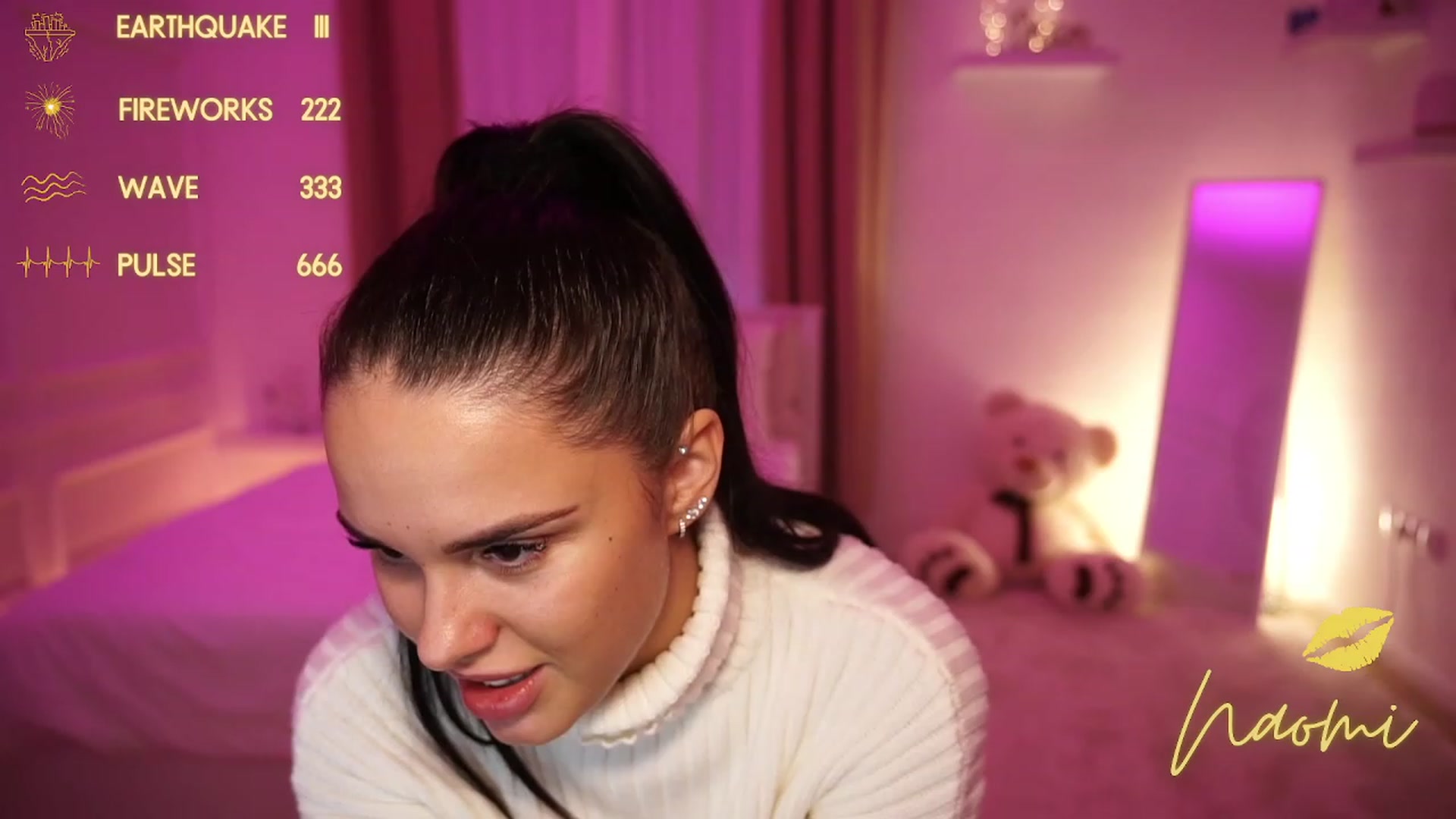 Gallery image thumbnail from cinnabellee's myfreecams stream on, 10/26/2023, 06:49 image 2 of 20