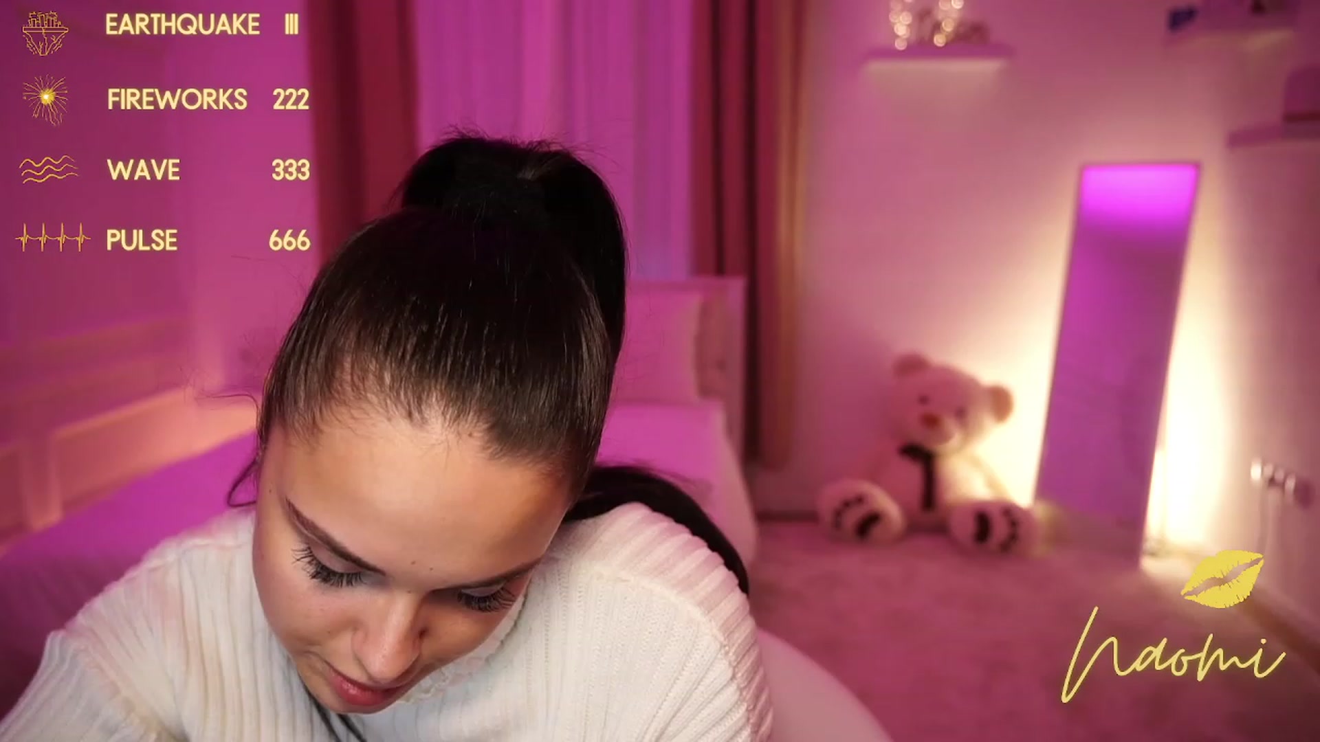 Gallery image thumbnail from cinnabellee's myfreecams stream on, 10/26/2023, 06:49 image 1 of 20