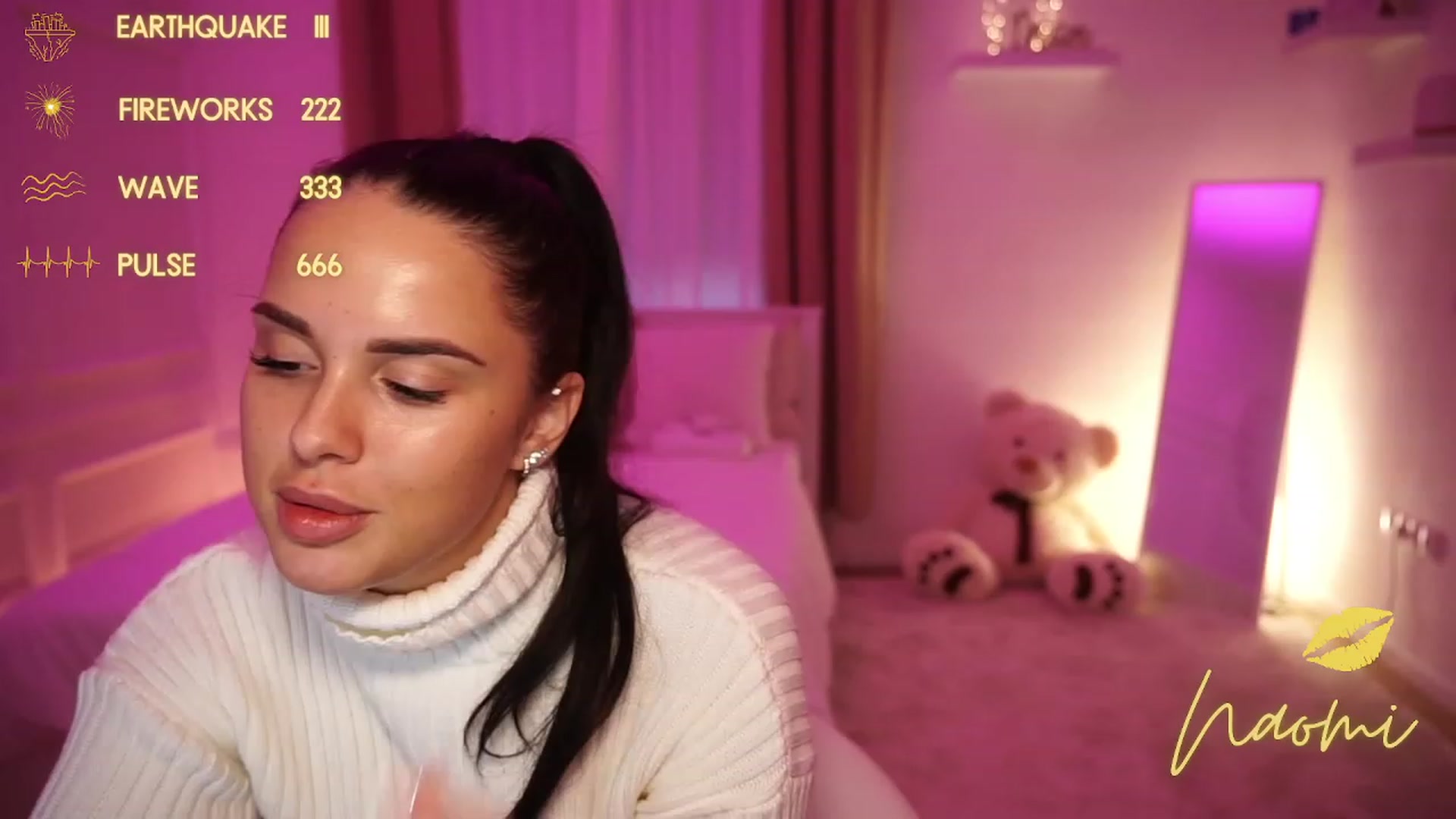Gallery image thumbnail from cinnabellee's myfreecams stream on, 10/26/2023, 06:49 image 4 of 20
