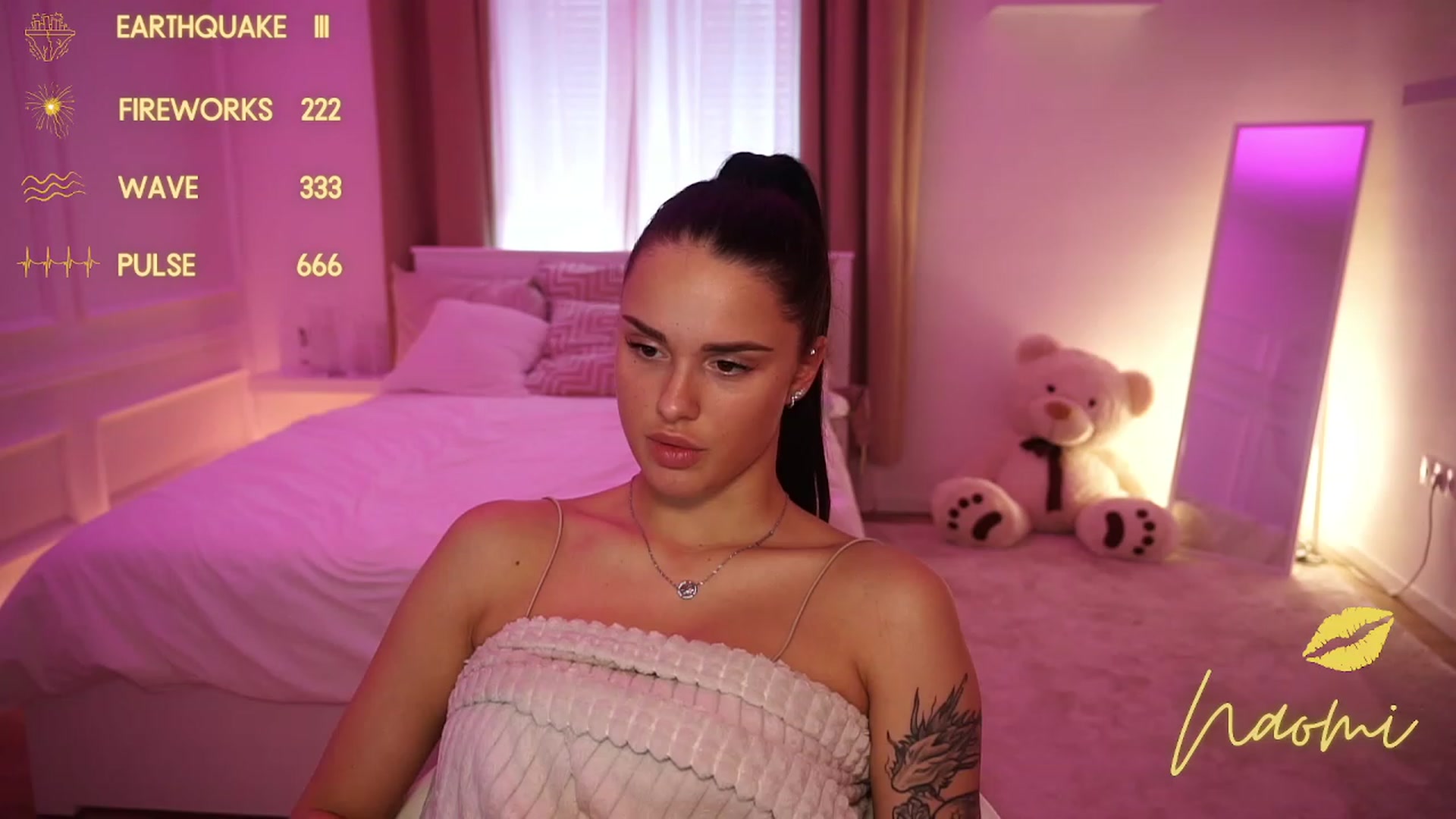 Gallery image thumbnail from cinnabellee's myfreecams stream on, 10/26/2023, 09:48 image 1 of 20