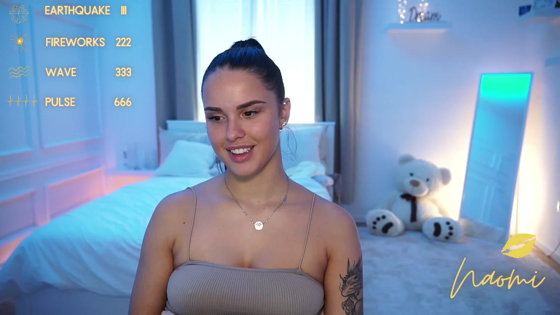 Gallery image thumbnail from cinnabellee's myfreecams stream on, 10/26/2023, 09:48 image 18 of 20