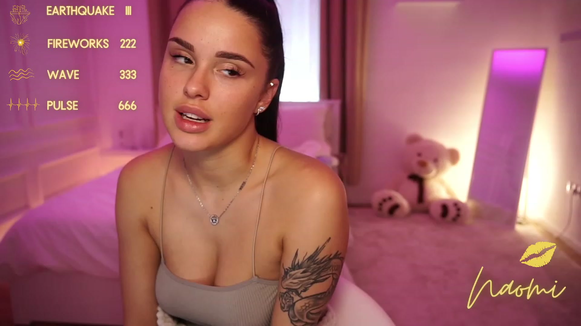 Gallery image thumbnail from cinnabellee's myfreecams stream on, 10/26/2023, 09:48 image 3 of 20