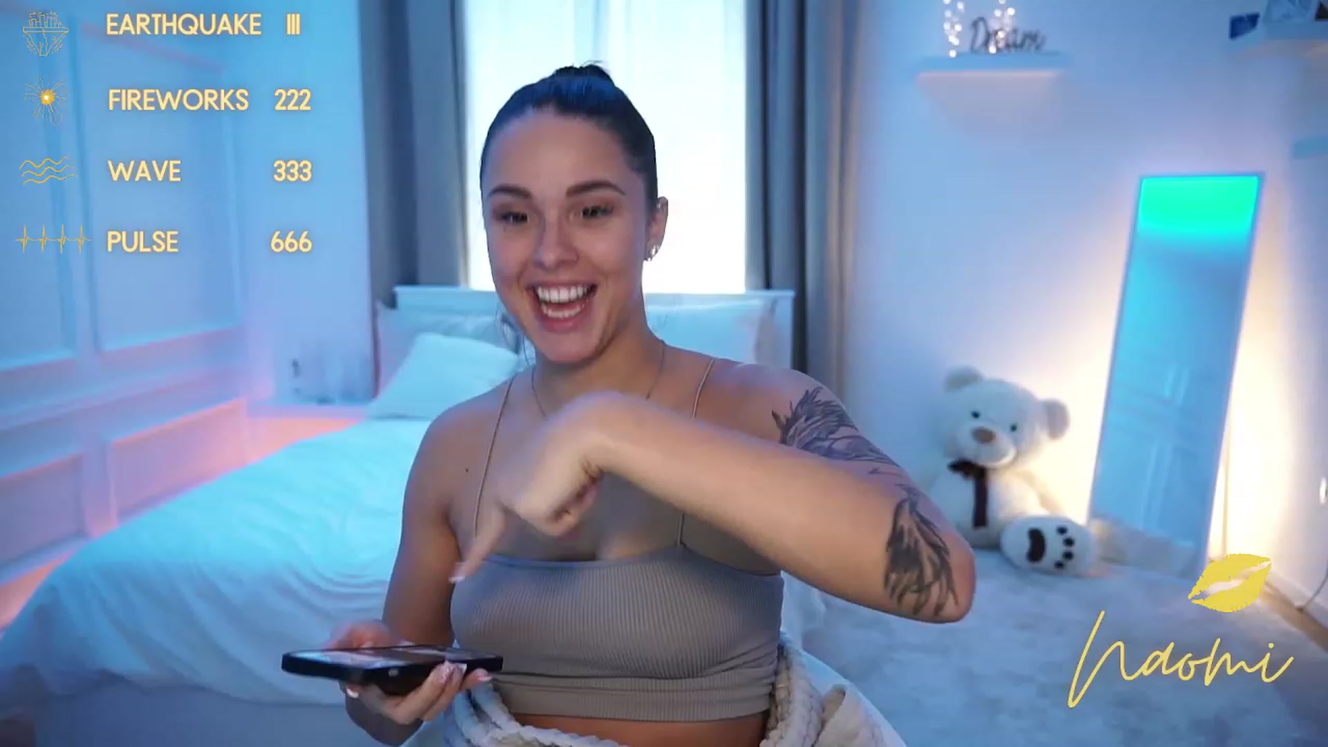 Gallery image thumbnail from cinnabellee's myfreecams stream on, 10/26/2023, 10:06 image 6 of 20