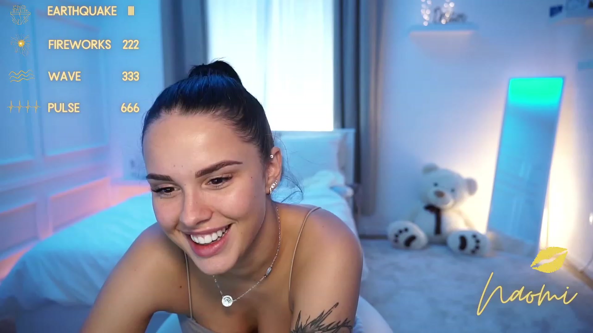 Gallery image thumbnail from cinnabellee's myfreecams stream on, 10/26/2023, 10:06 image 13 of 20
