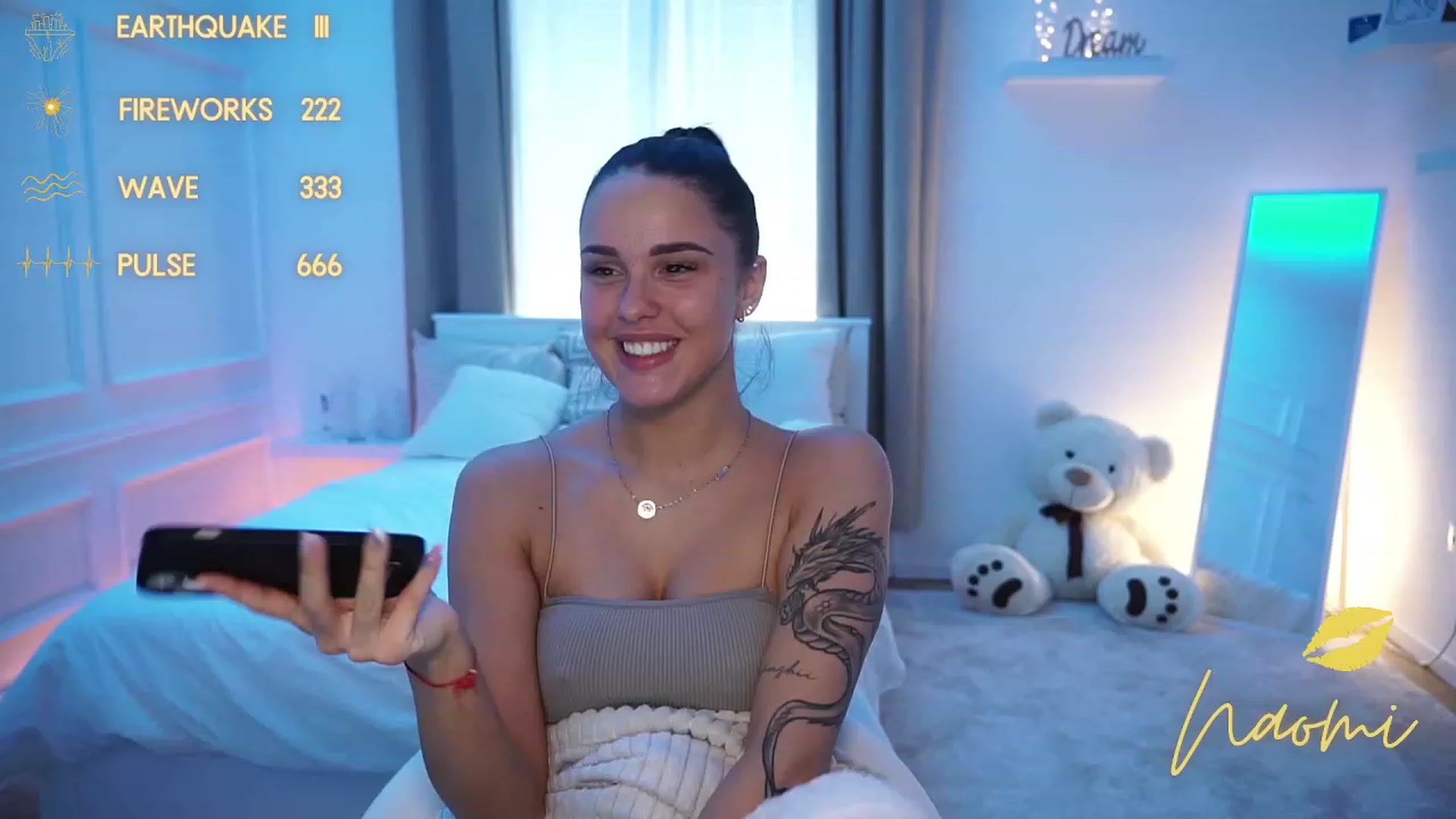Gallery image thumbnail from cinnabellee's myfreecams stream on, 10/26/2023, 10:06 image 12 of 20