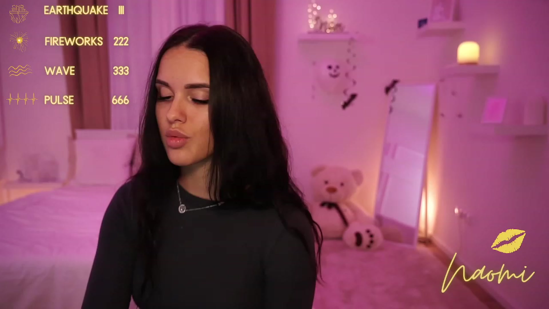 Gallery image thumbnail from cinnabellee's myfreecams stream on, 10/30/2023, 20:57 image 7 of 20