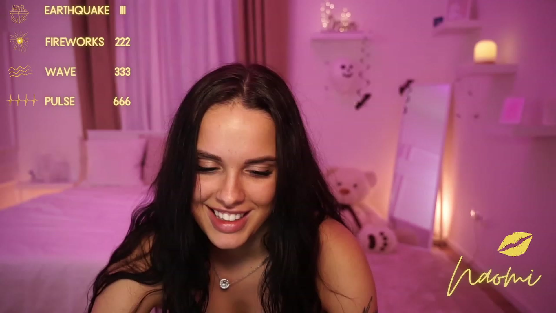 Gallery image thumbnail from cinnabellee's myfreecams stream on, 10/30/2023, 23:24 image 17 of 20