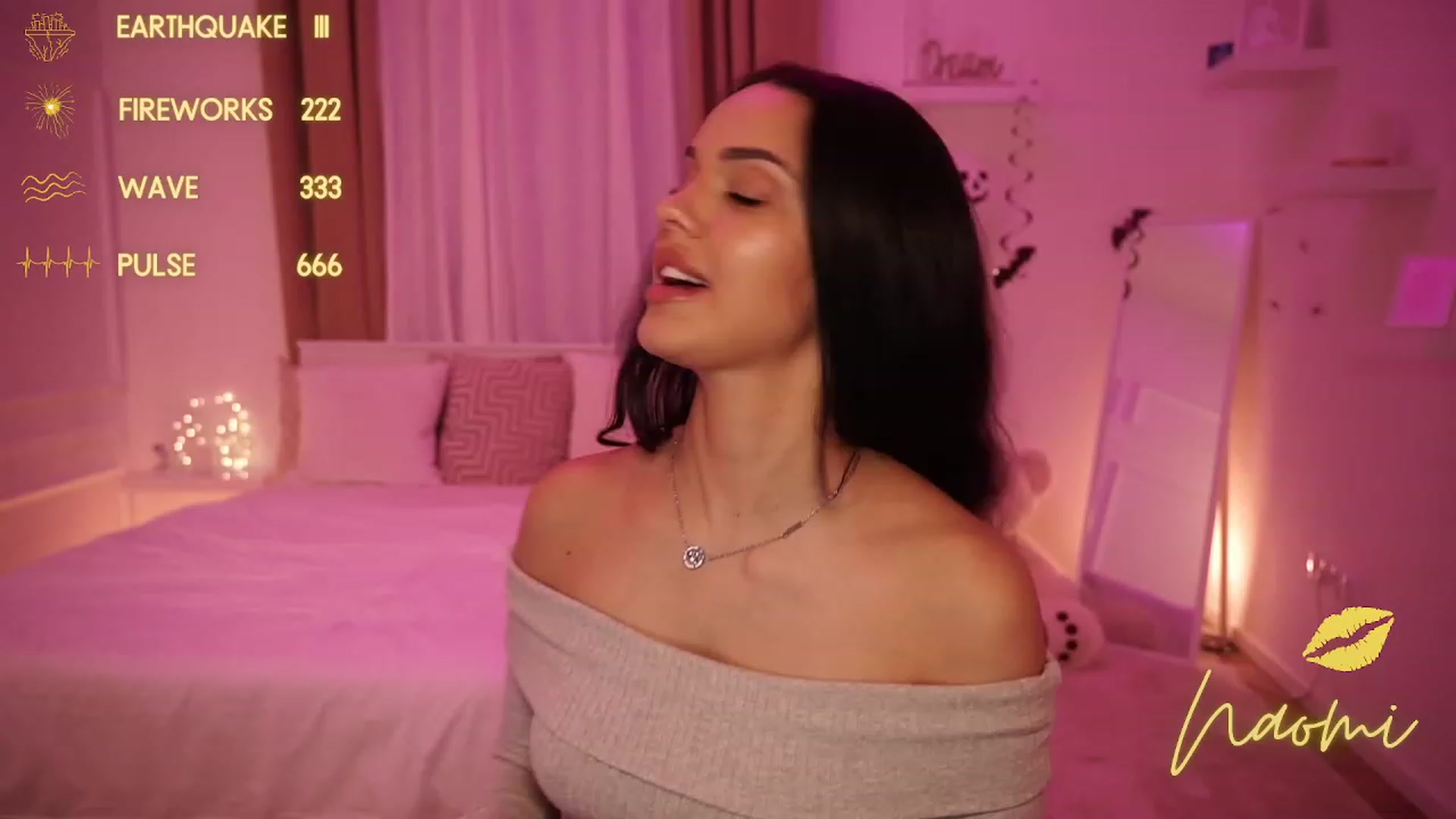 Gallery image thumbnail from cinnabellee's myfreecams stream on, 10/31/2023, 13:35 image 3 of 20