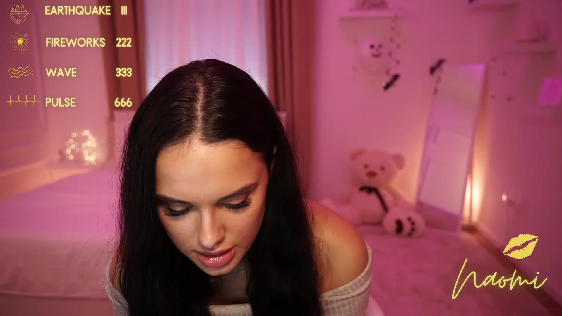 Gallery image thumbnail from cinnabellee's myfreecams stream on, 10/31/2023, 14:47 image 4 of 20