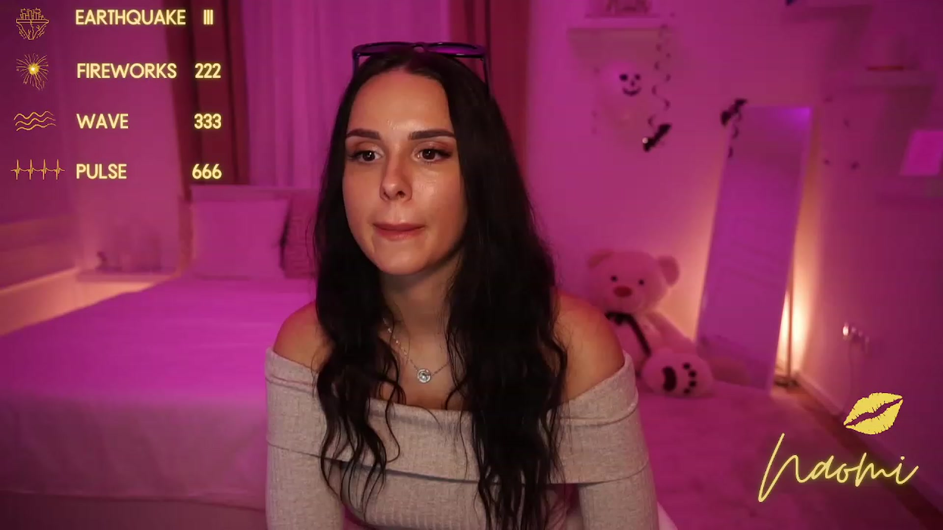 Gallery image thumbnail from cinnabellee's myfreecams stream on, 10/31/2023, 16:56 image 20 of 20