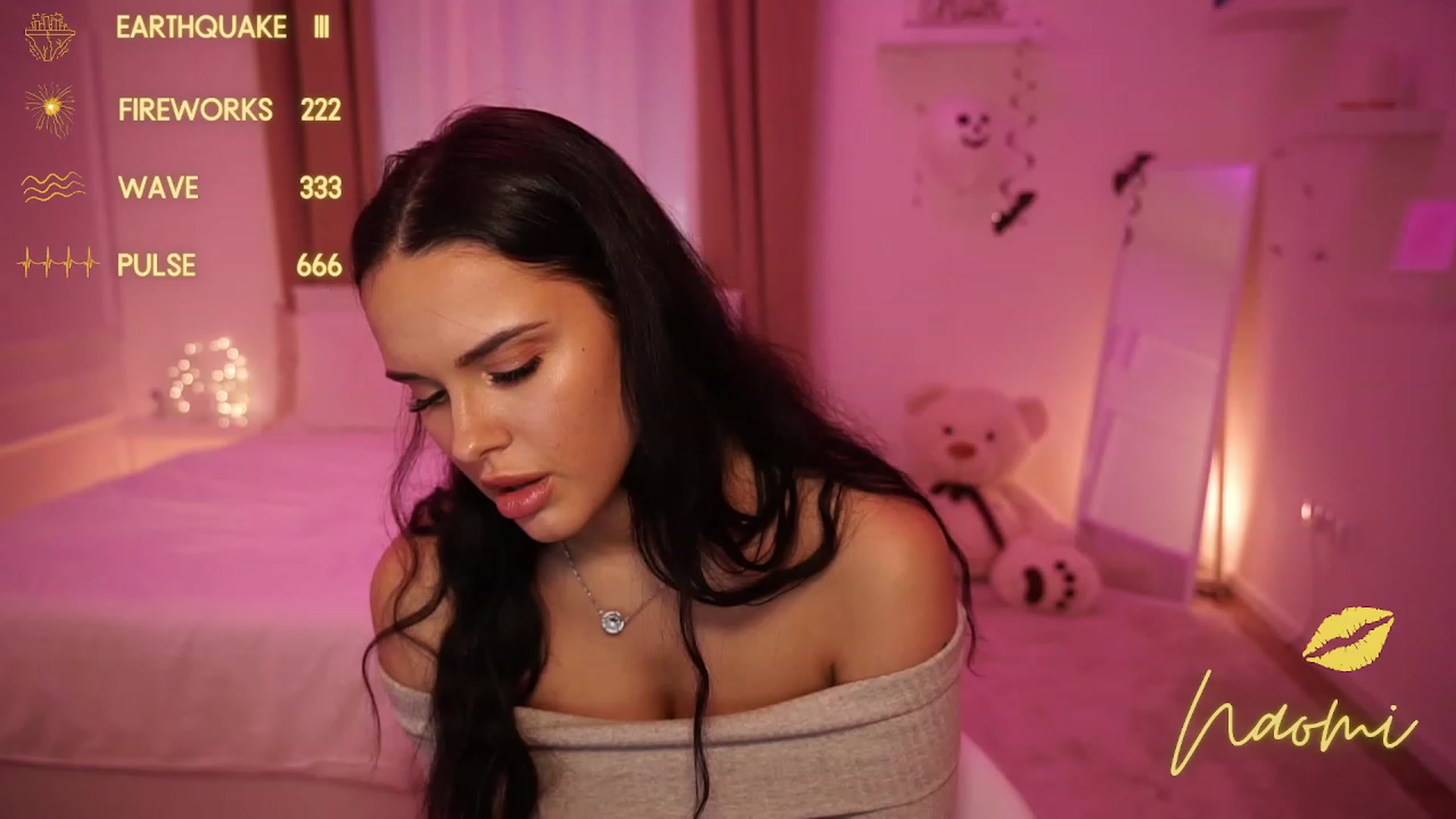 Gallery image thumbnail from cinnabellee's myfreecams stream on, 10/31/2023, 16:56 image 1 of 20