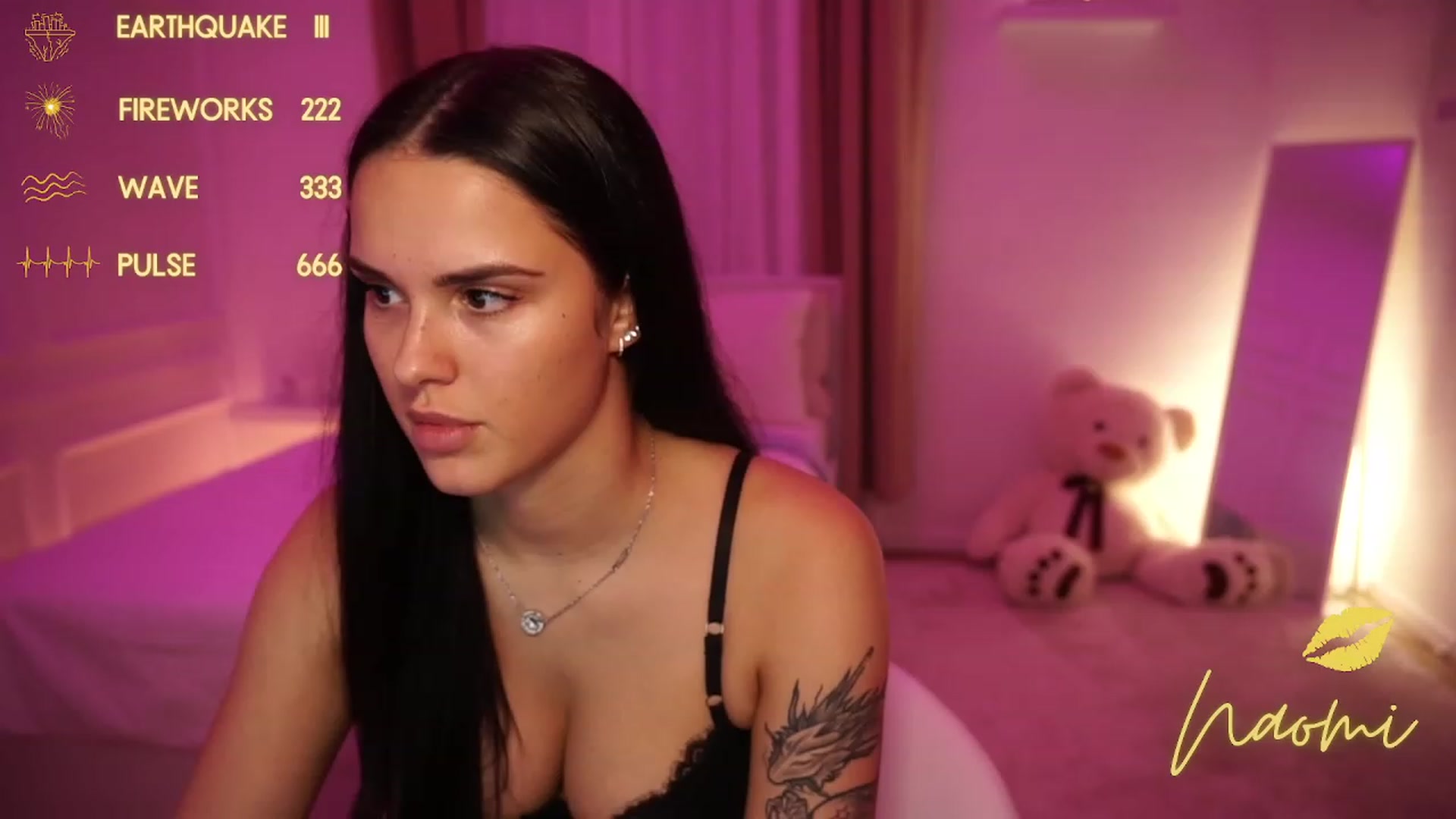 Gallery image thumbnail from cinnabellee's myfreecams stream on, 11/10/2023, 16:14 image 12 of 20