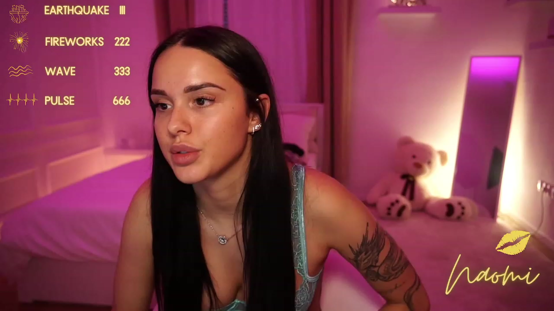 Gallery image thumbnail from cinnabellee's myfreecams stream on, 11/11/2023, 15:00 image 18 of 20