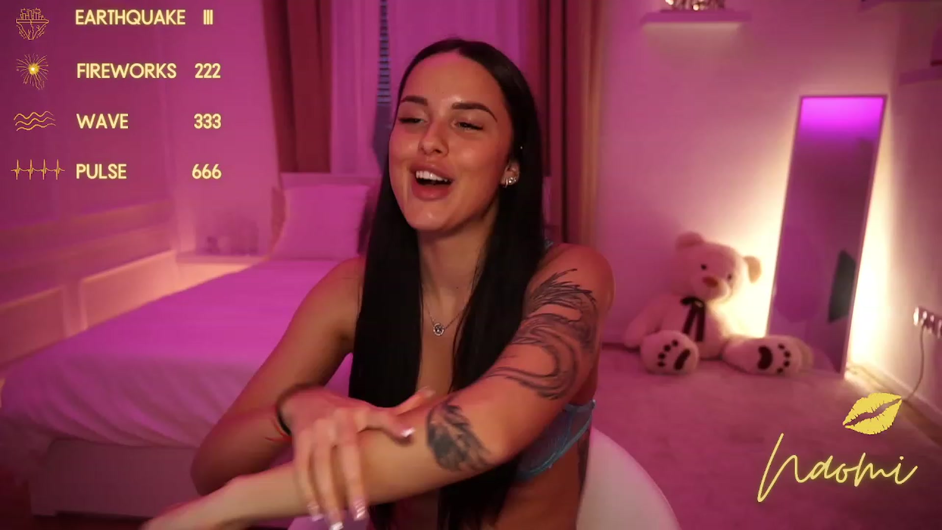 Gallery image thumbnail from cinnabellee's myfreecams stream on, 11/11/2023, 15:00 image 17 of 20