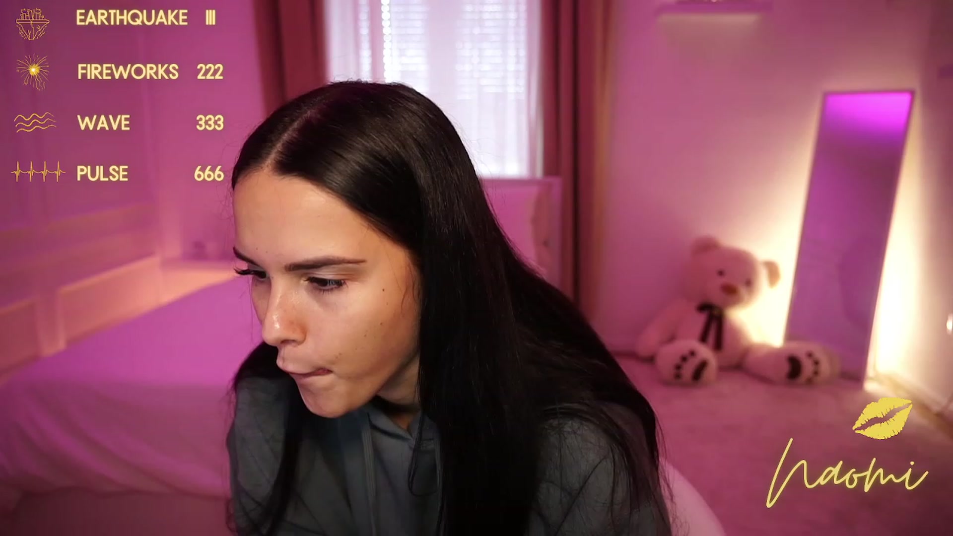 Gallery image thumbnail from cinnabellee's myfreecams stream on, 11/12/2023, 14:11 image 7 of 20