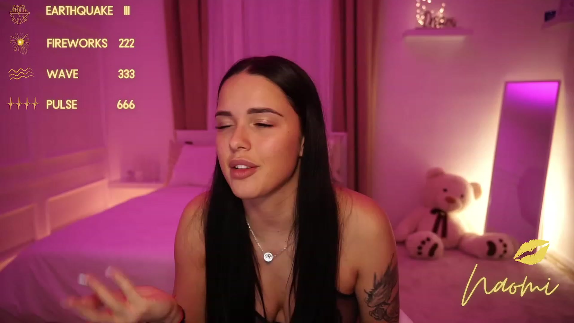 Gallery image thumbnail from cinnabellee's myfreecams stream on, 11/12/2023, 17:05 image 9 of 20