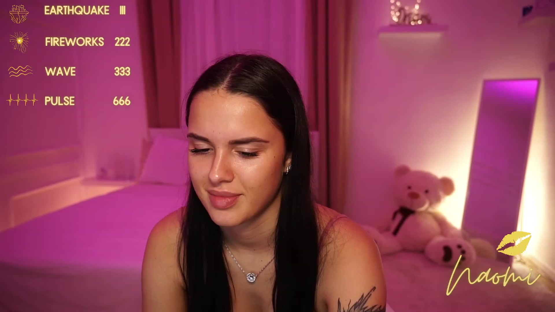 Gallery image thumbnail from cinnabellee's myfreecams stream on, 11/13/2023, 18:59 image 2 of 20