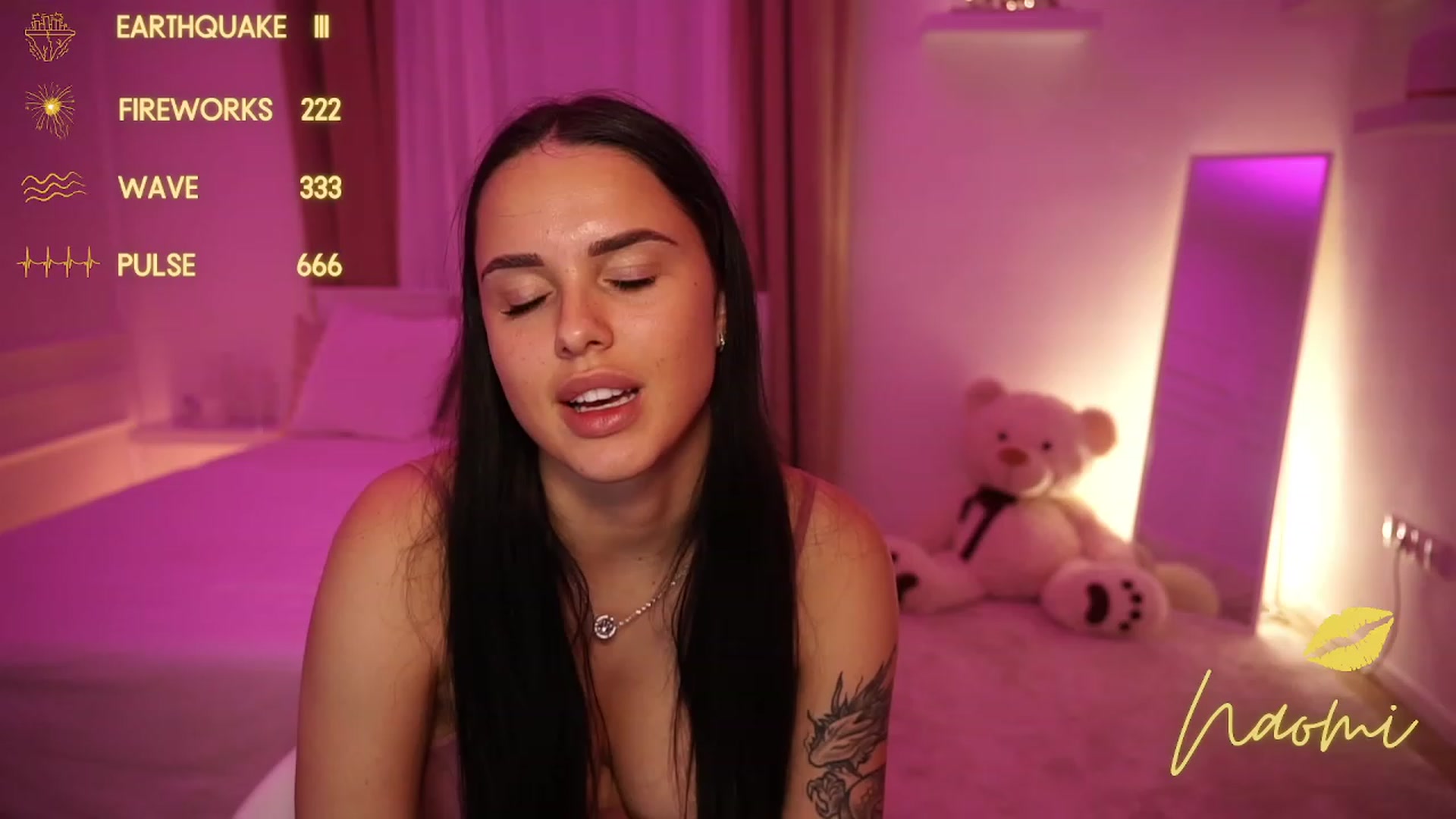 Gallery image thumbnail from cinnabellee's myfreecams stream on, 11/13/2023, 22:36 image 5 of 20