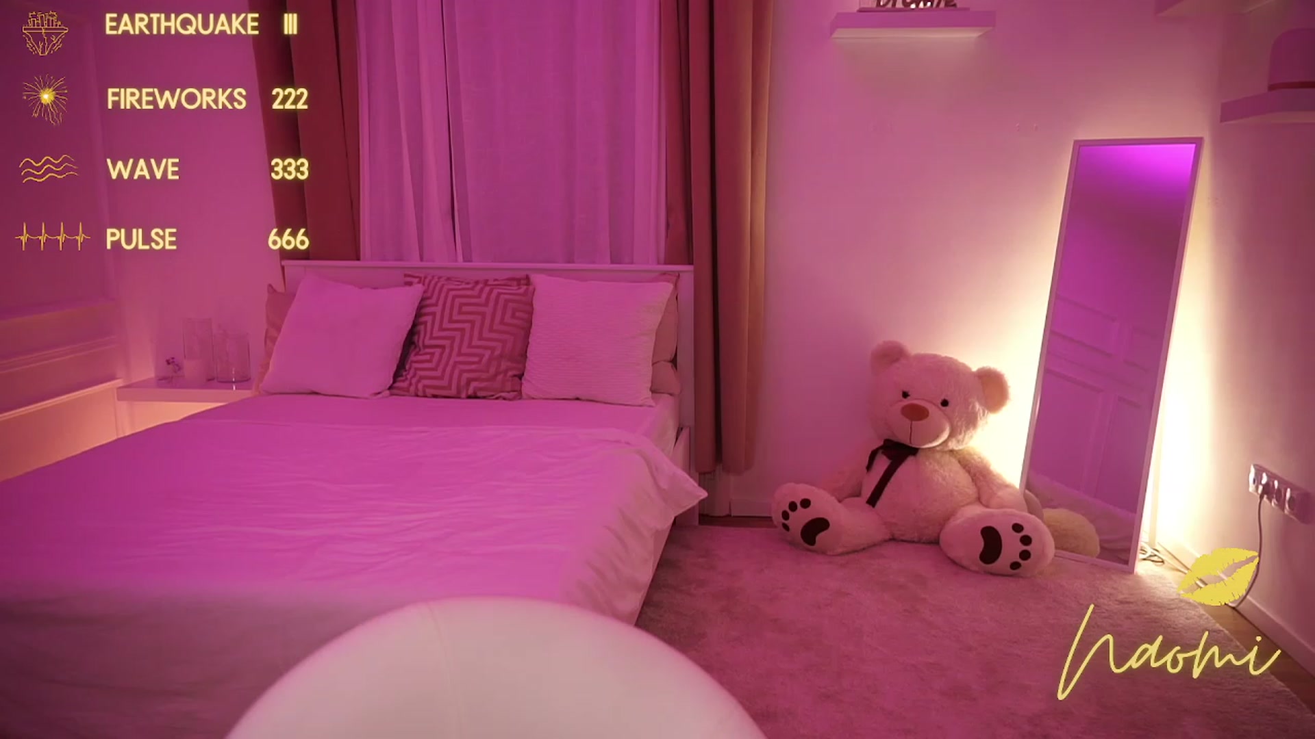 Gallery image thumbnail from cinnabellee's myfreecams stream on, 11/13/2023, 22:36 image 3 of 20