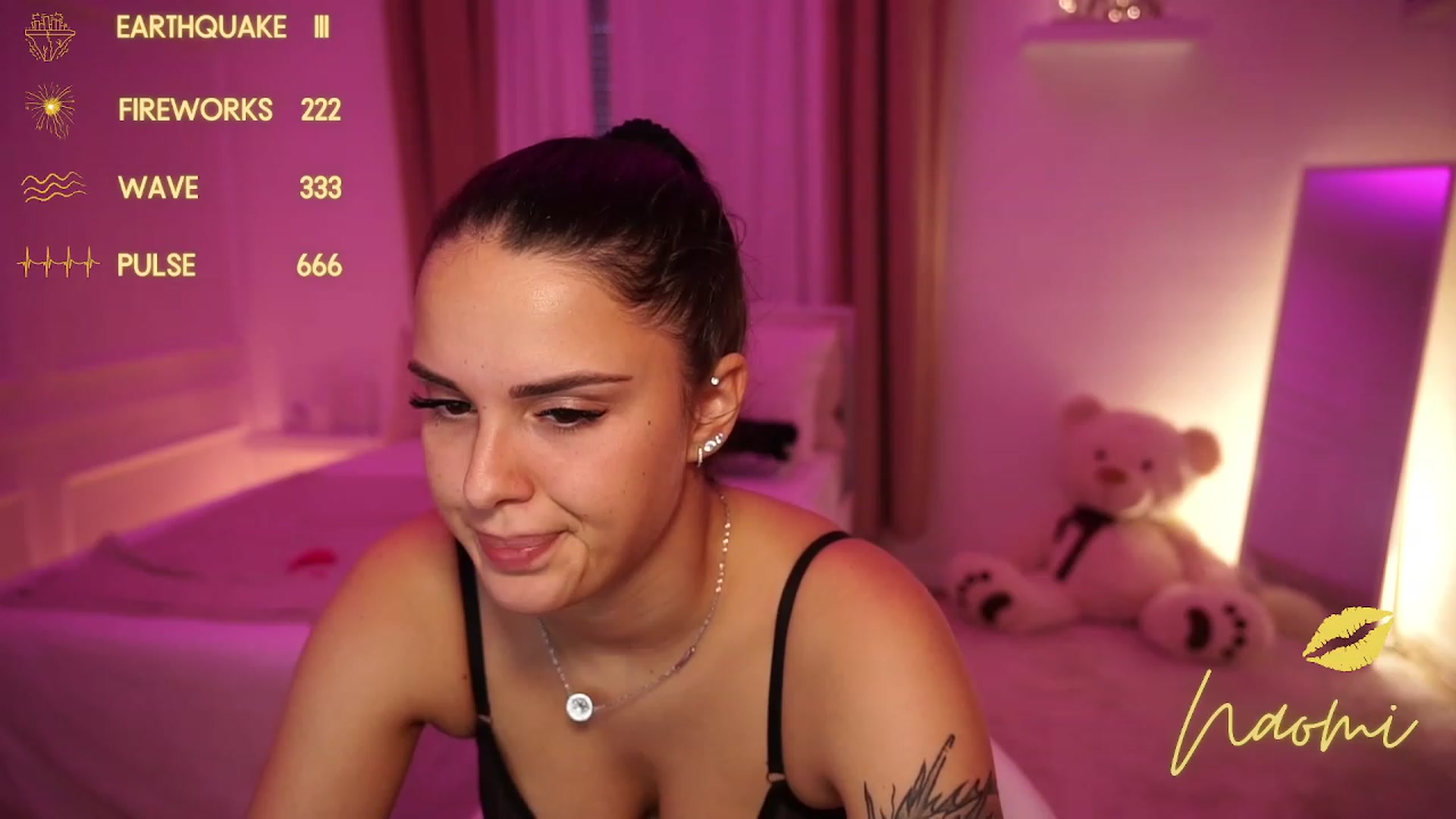 Gallery image thumbnail from cinnabellee's myfreecams stream on, 11/14/2023, 15:11 image 18 of 20