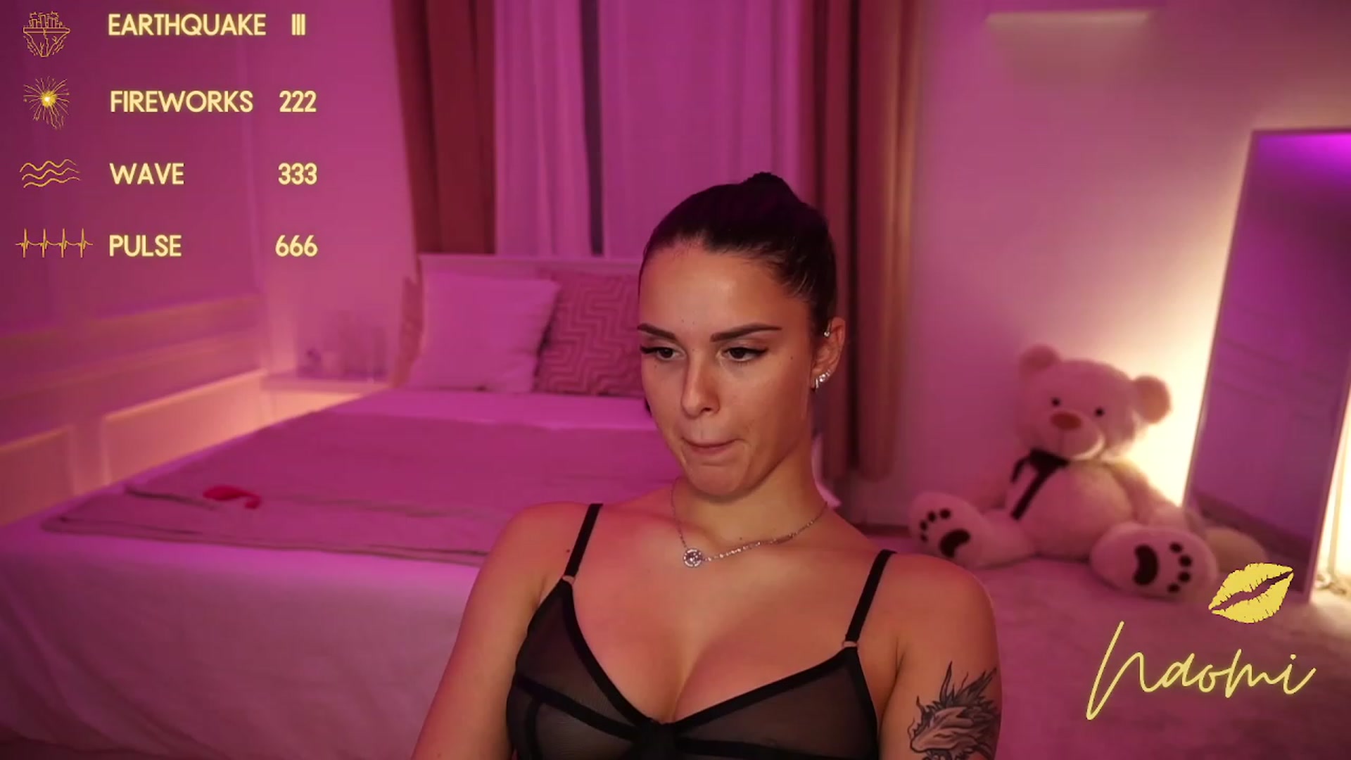 Gallery image thumbnail from cinnabellee's myfreecams stream on, 11/14/2023, 17:10 image 8 of 20