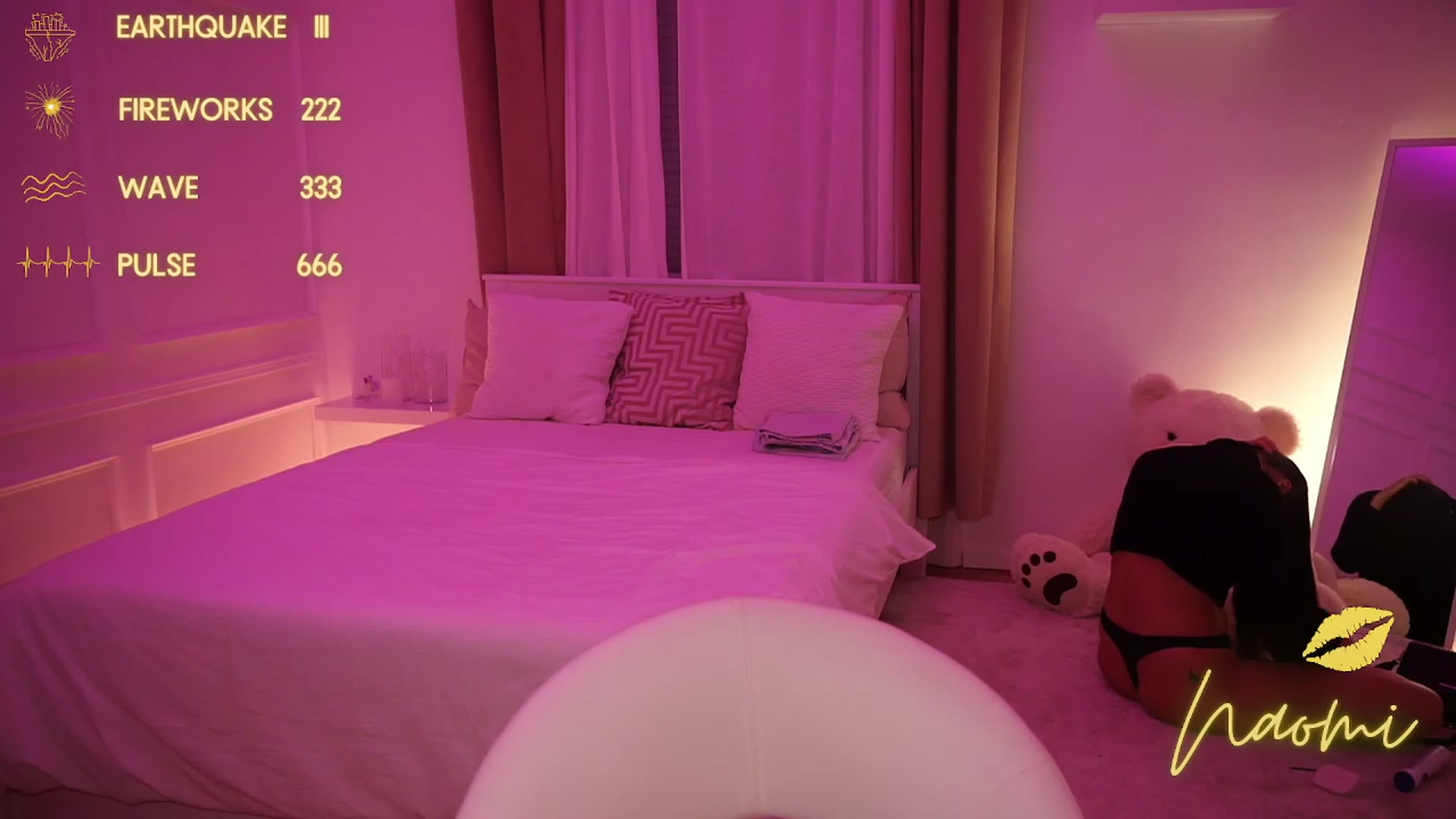 Gallery image thumbnail from cinnabellee's myfreecams stream on, 11/14/2023, 17:10 image 18 of 20