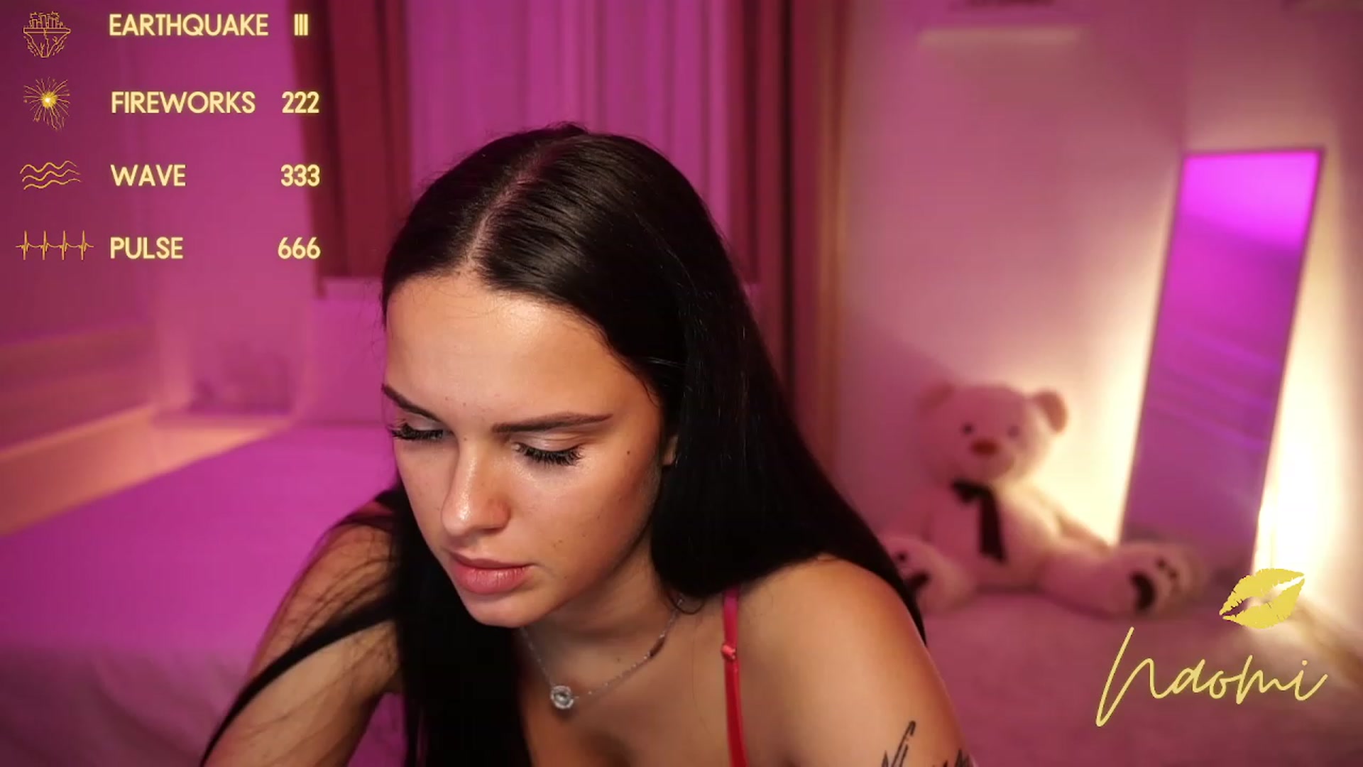 Gallery image thumbnail from cinnabellee's myfreecams stream on, 11/19/2023, 24:15 image 6 of 20