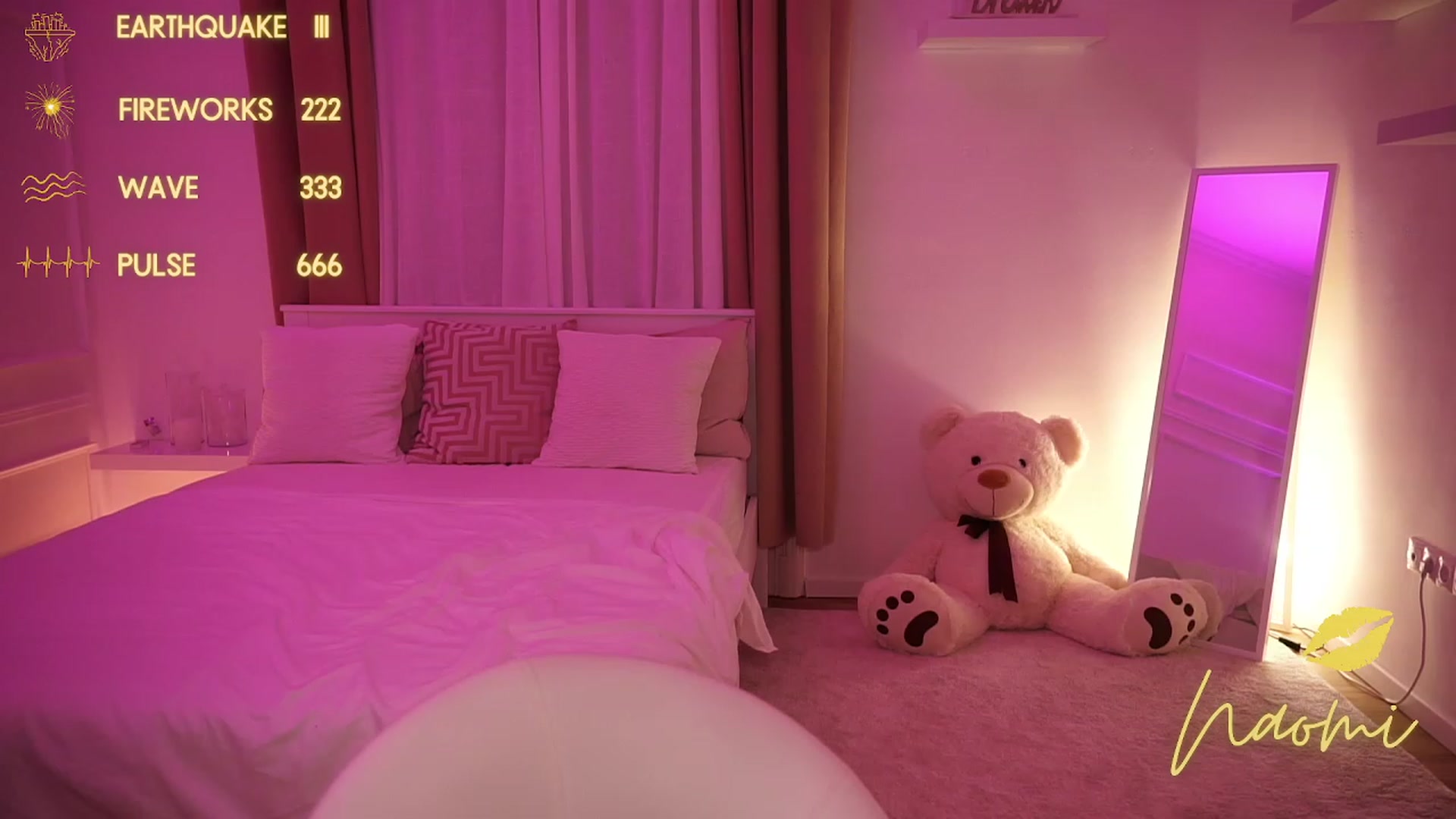 Gallery image thumbnail from cinnabellee's myfreecams stream on, 11/19/2023, 24:32 image 12 of 20