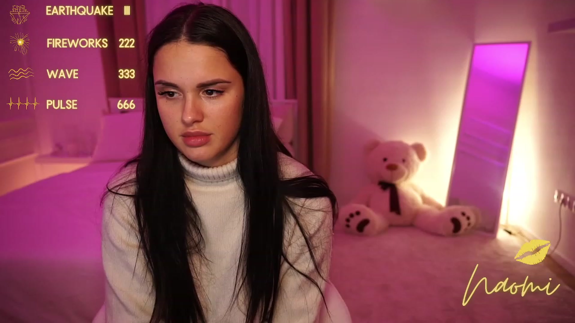 Gallery image thumbnail from cinnabellee's myfreecams stream on, 11/19/2023, 03:33 image 5 of 20
