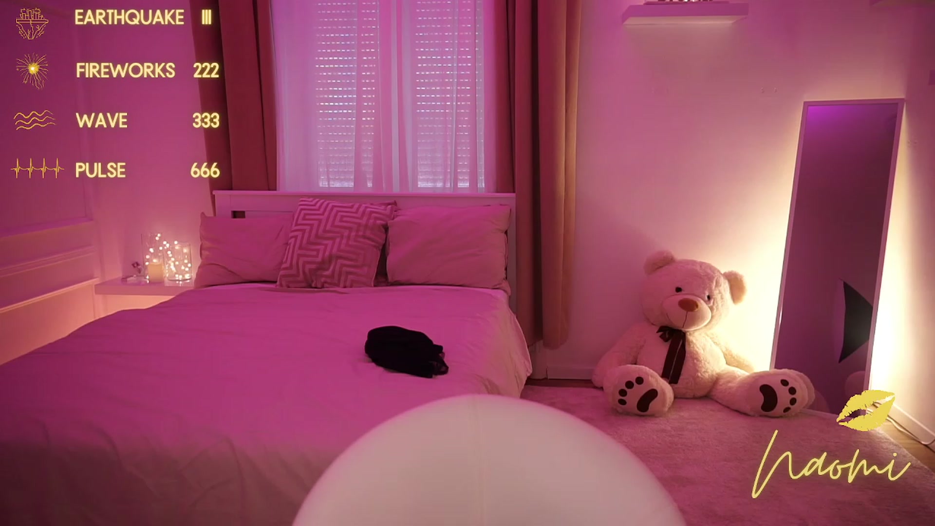 Gallery image thumbnail from cinnabellee's myfreecams stream on, 11/20/2023, 14:34 image 11 of 20