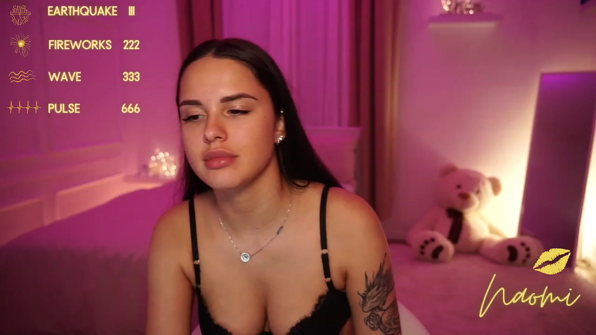 Gallery image thumbnail from cinnabellee's myfreecams stream on, 11/20/2023, 16:23 image 14 of 20