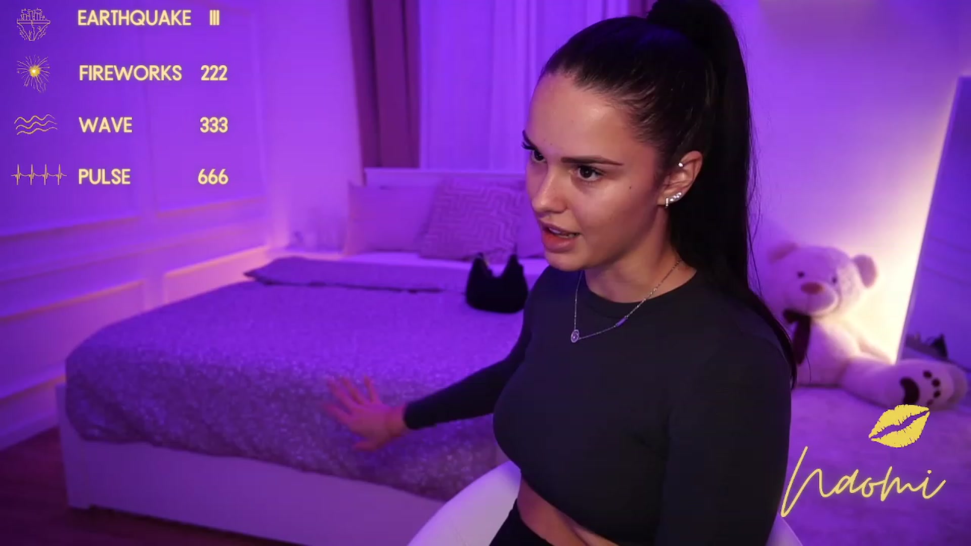 Gallery image thumbnail from cinnabellee's myfreecams stream on, 11/22/2023, 16:26 image 18 of 20