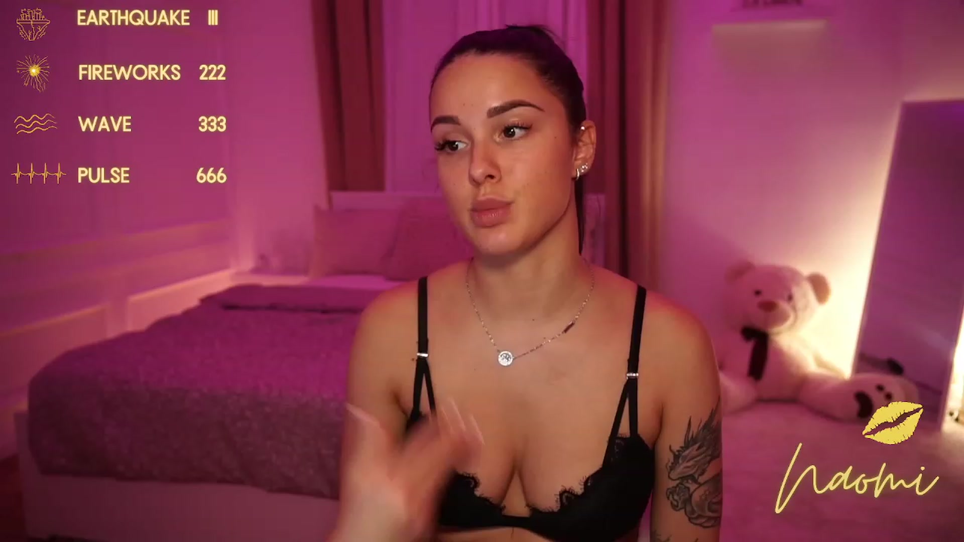 Gallery image thumbnail from cinnabellee's myfreecams stream on, 11/22/2023, 17:24 image 19 of 20