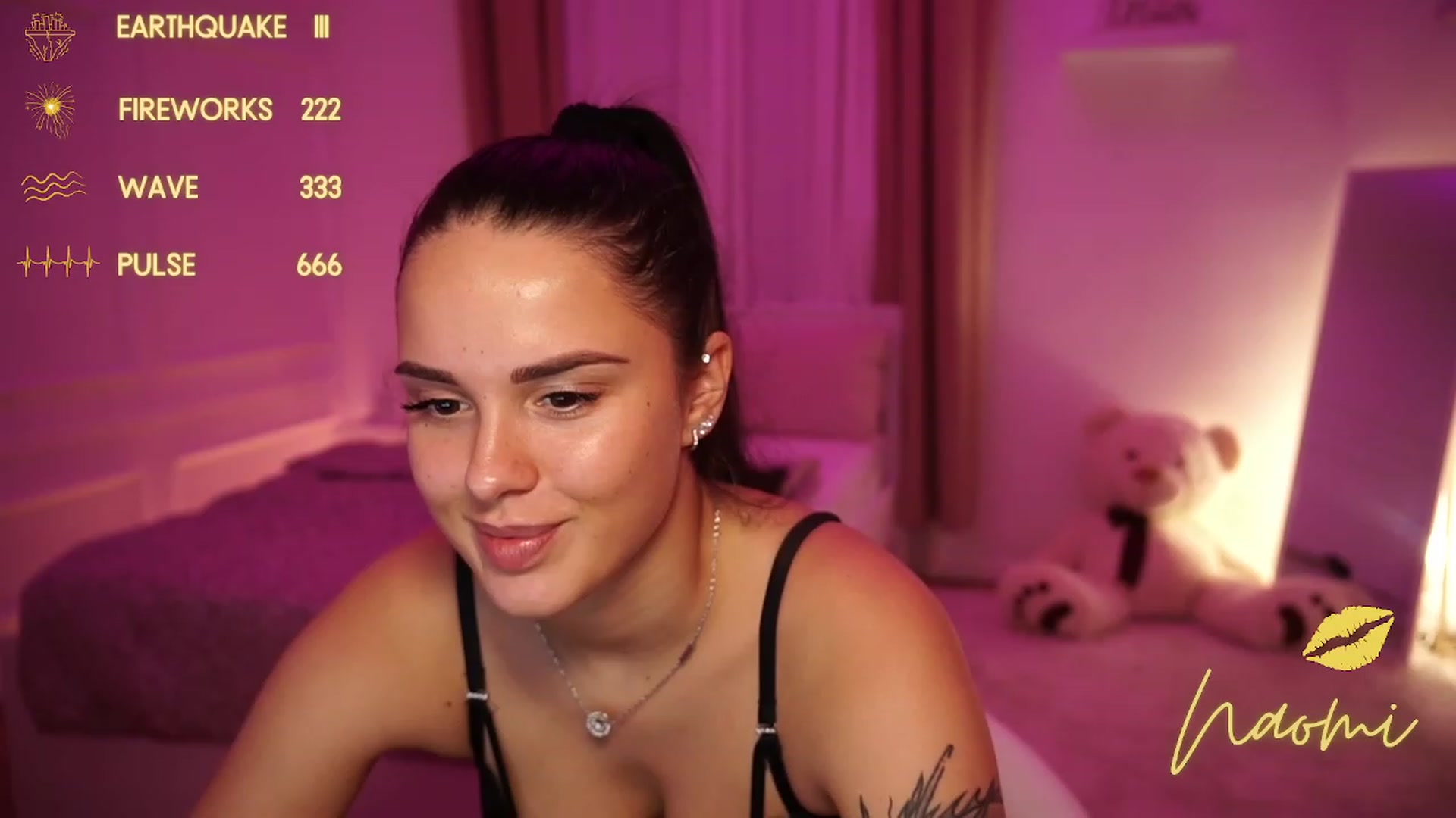Gallery image thumbnail from cinnabellee's myfreecams stream on, 11/22/2023, 17:24 image 8 of 20