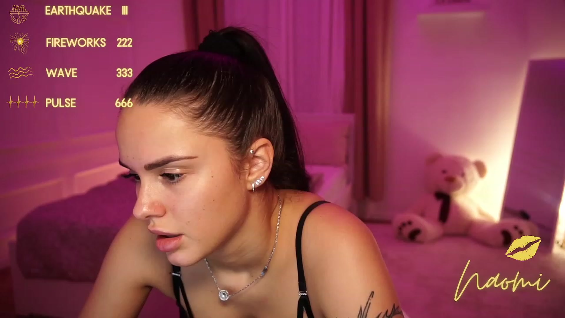 Gallery image thumbnail from cinnabellee's myfreecams stream on, 11/22/2023, 17:24 image 20 of 20