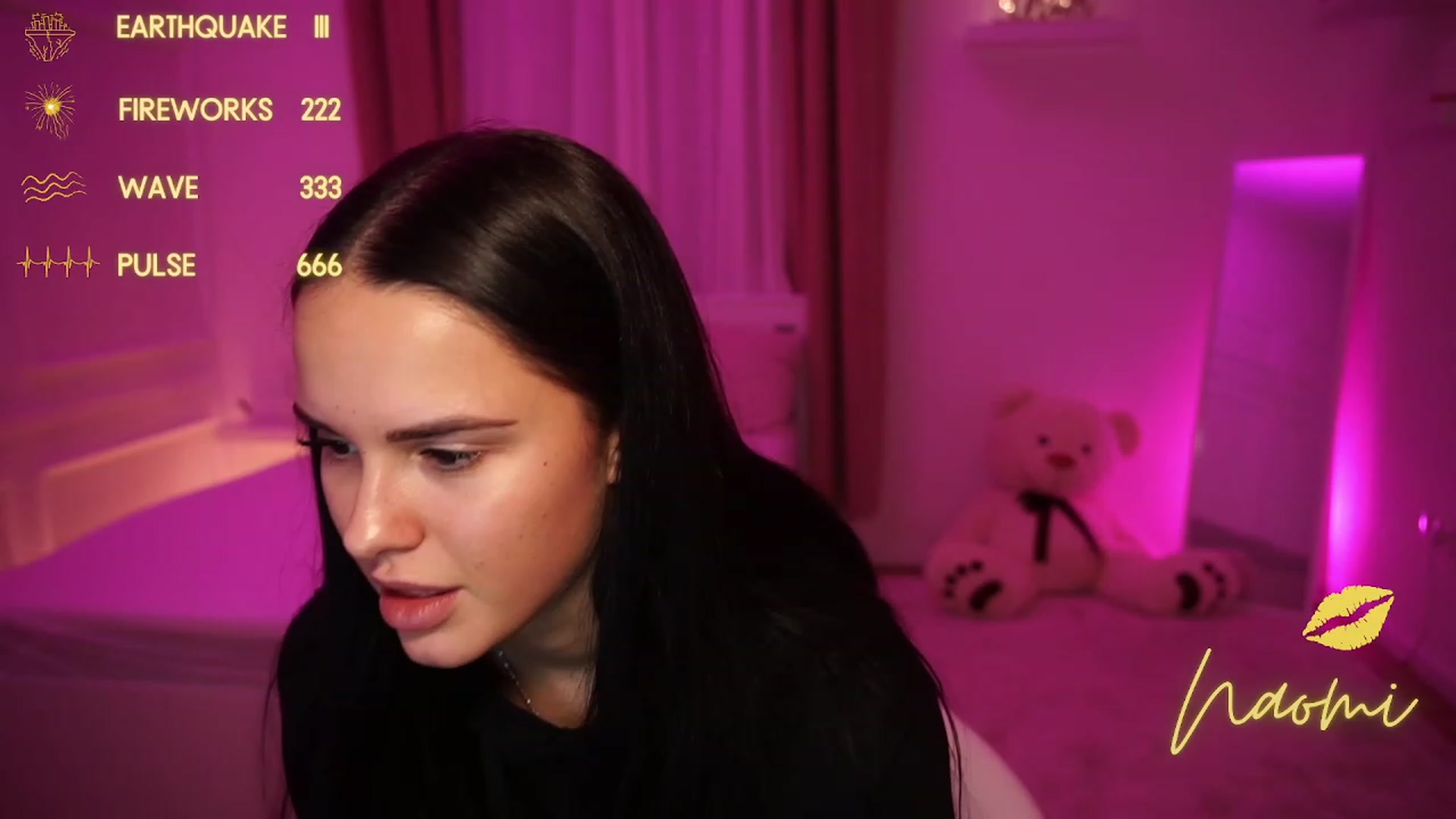 Gallery image thumbnail from cinnabellee's myfreecams stream on, 11/25/2023, 20:45 image 2 of 20