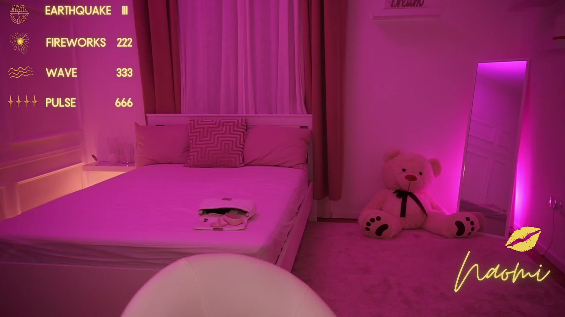 Gallery image thumbnail from cinnabellee's myfreecams stream on, 11/26/2023, 12:54 image 8 of 20
